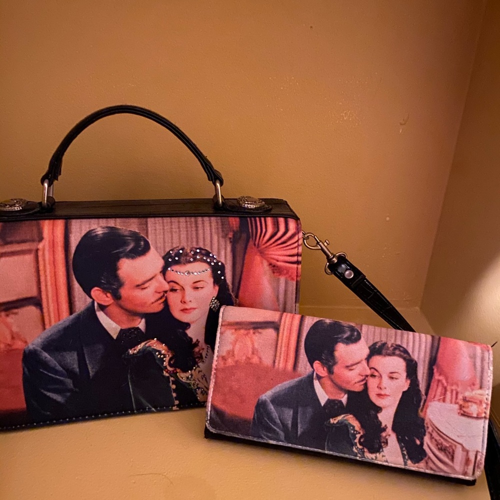 Vintage Gone with the Wind Purse and Wallet set